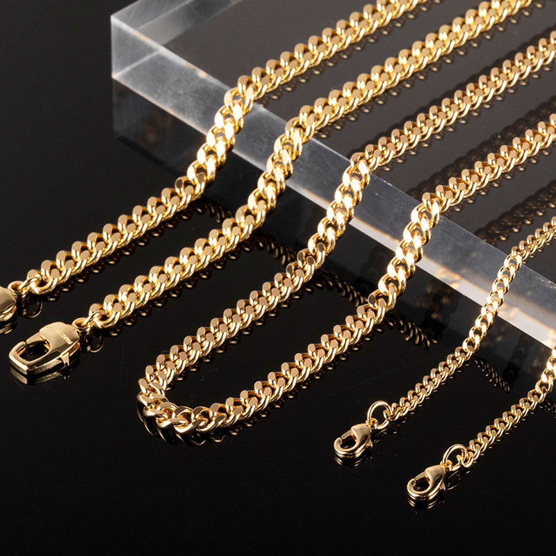 FancyCube Chain lifestyle worn on wrist